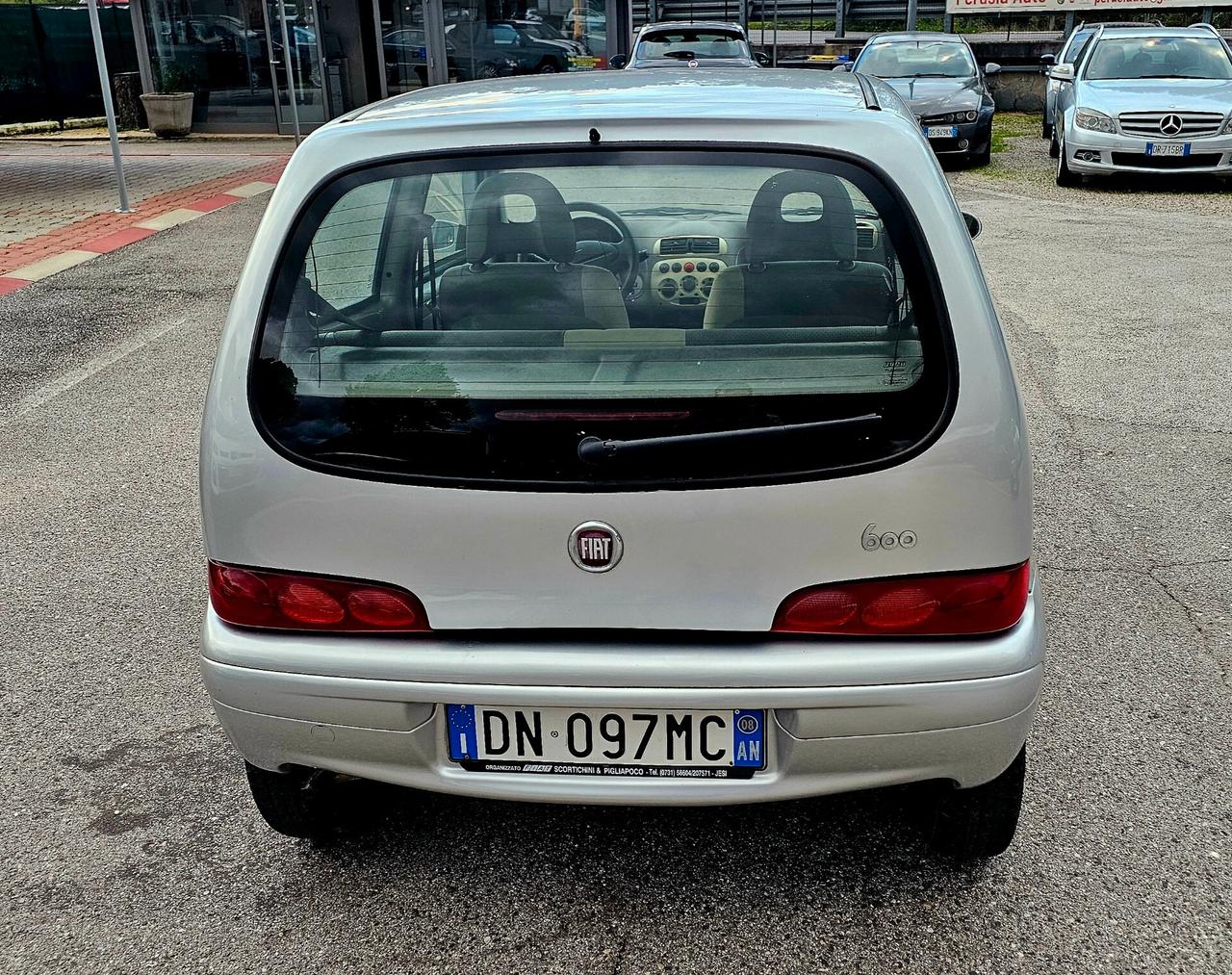 Fiat 600 1.1 Active