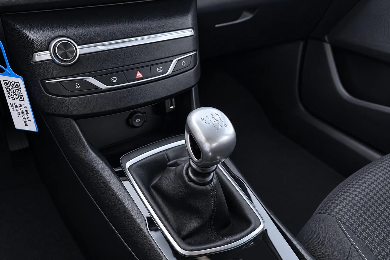 Peugeot 308 1.5 BlueHDi 130CV