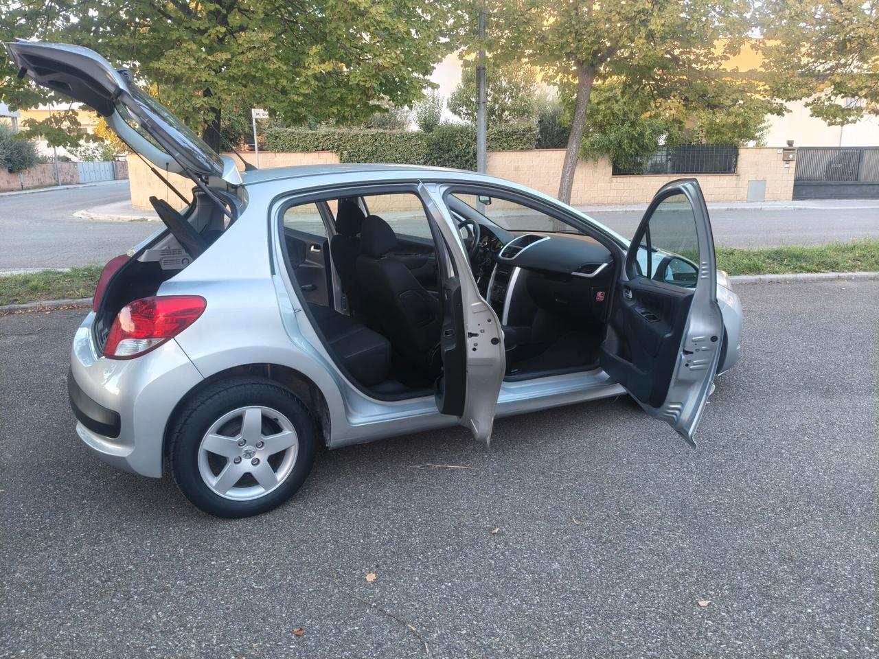 Peugeot 207 1.4 HDi 5 porte SOLO 137.000 KM