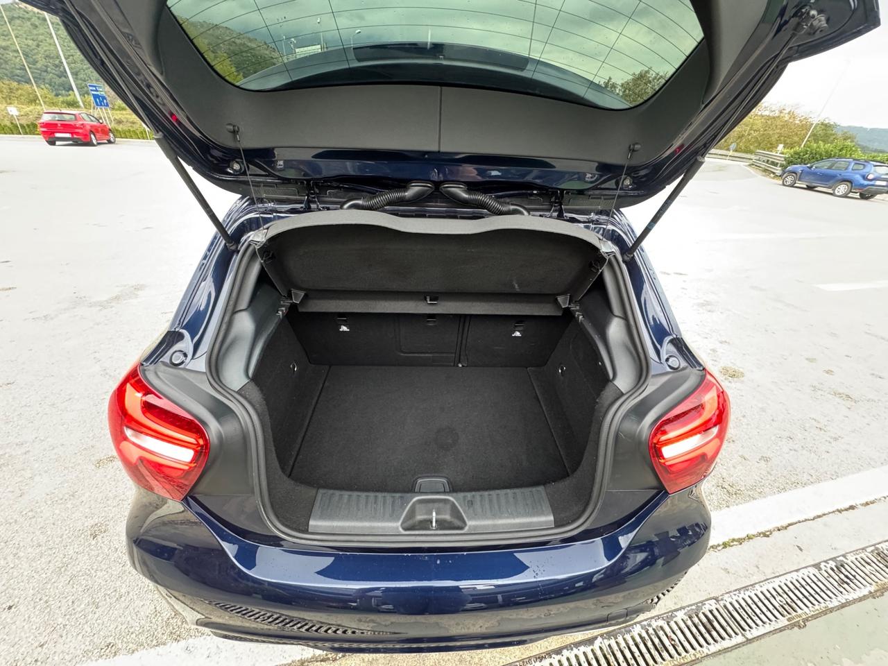 Mercedes-benz A 200 d Automatic Premium AMG