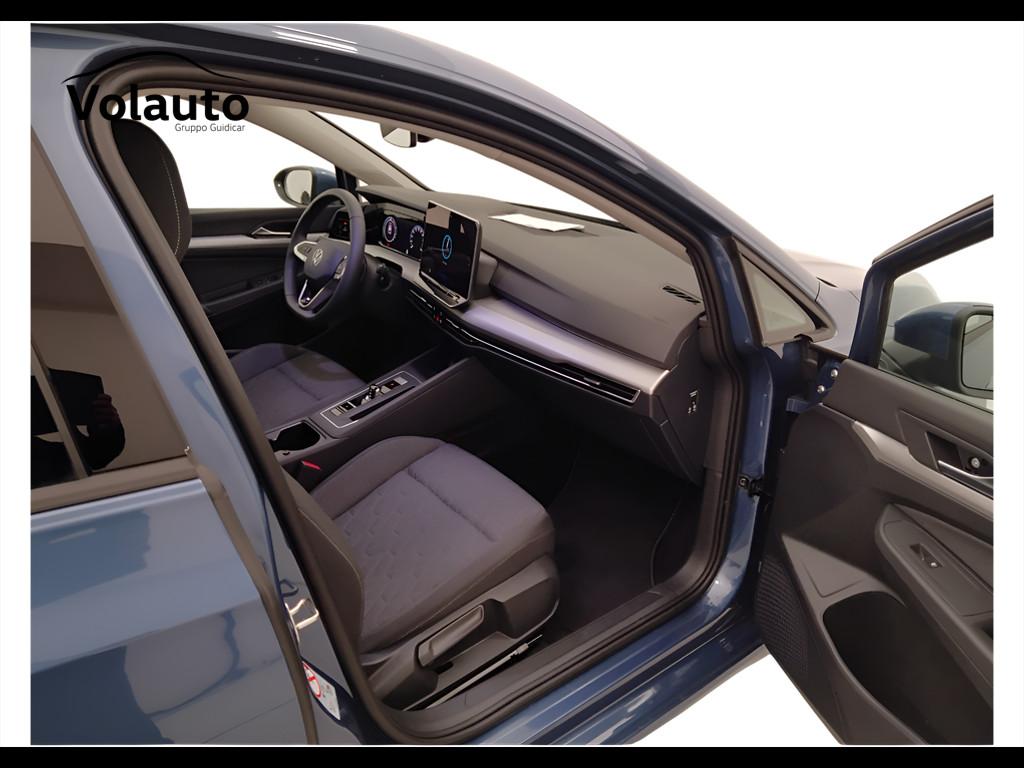 VOLKSWAGEN Golf VIII 2024 - Golf 1.5 tsi ehybrid Life 204cv dsg