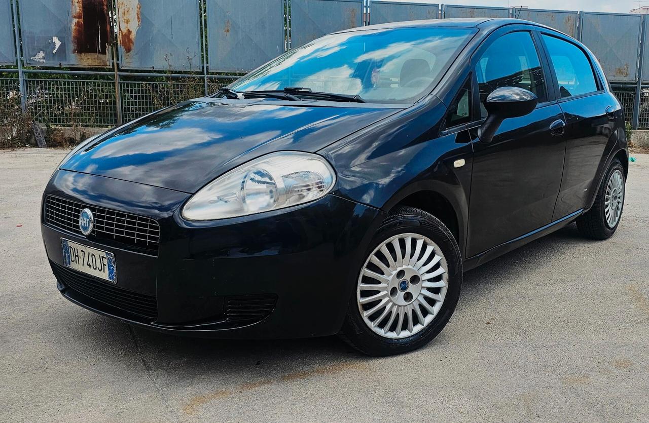 Fiat Grande Punto Grande Punto 1.3 MJT 75 CV 5 porte Active