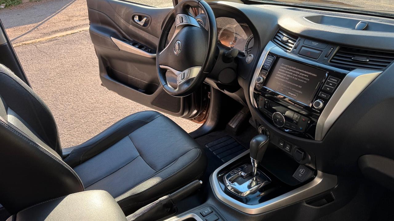 Nissan Navara 2.3 dCi 190 CV 7AT 4WD Double Cab Tekna