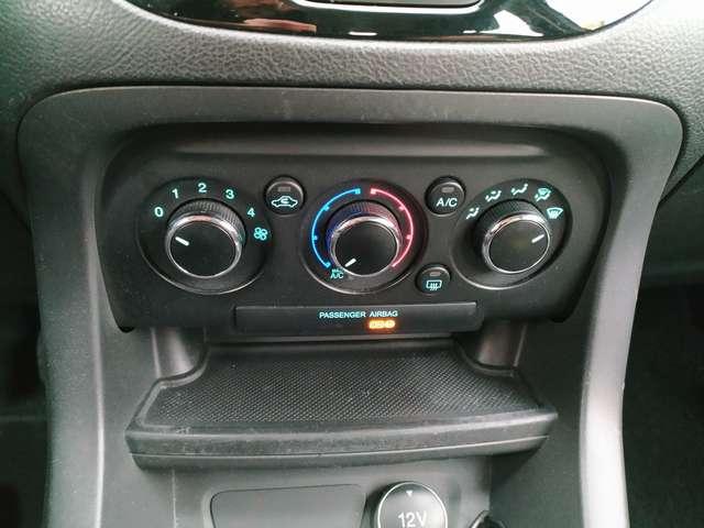 Ford Ka/Ka+ Ka III + 5p Ka + 1.2 70cv my18