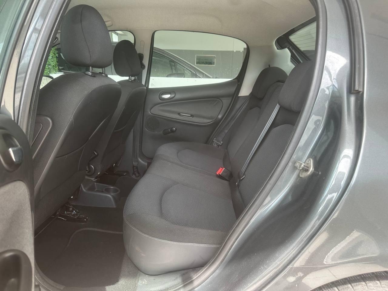 Peugeot 206 - 1.1 | 60 CV - Distribuzione Eseguita