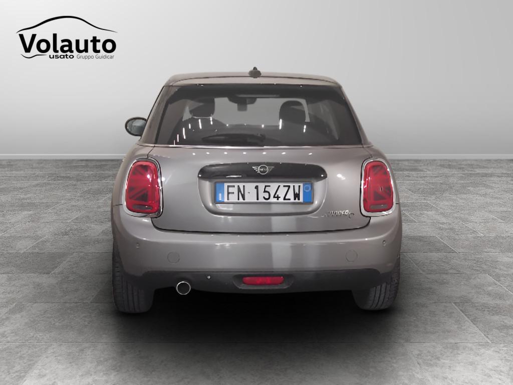 MINI Mini IV F55 2018 5p - Mini 5p 1.5 Cooper D Business XL