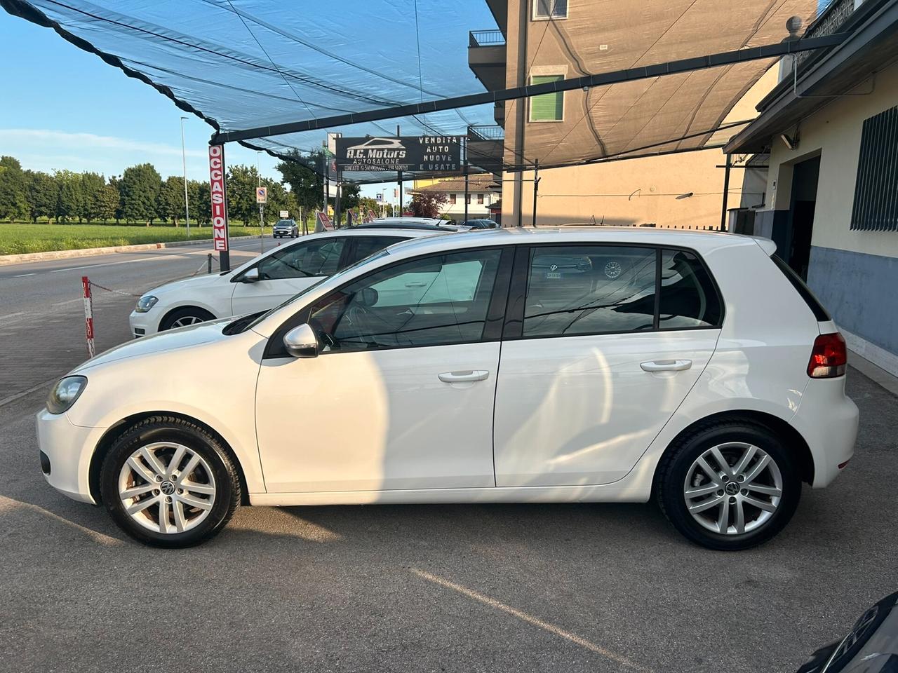 VW GOLF 1.6 TDI 105CV Highline - OK NEOPATENTATI