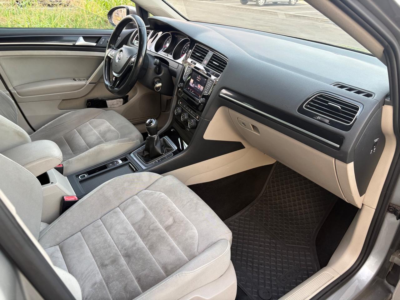 Volkswagen Golf 7 1.4 TSI 122cv Highline ok neopatentati