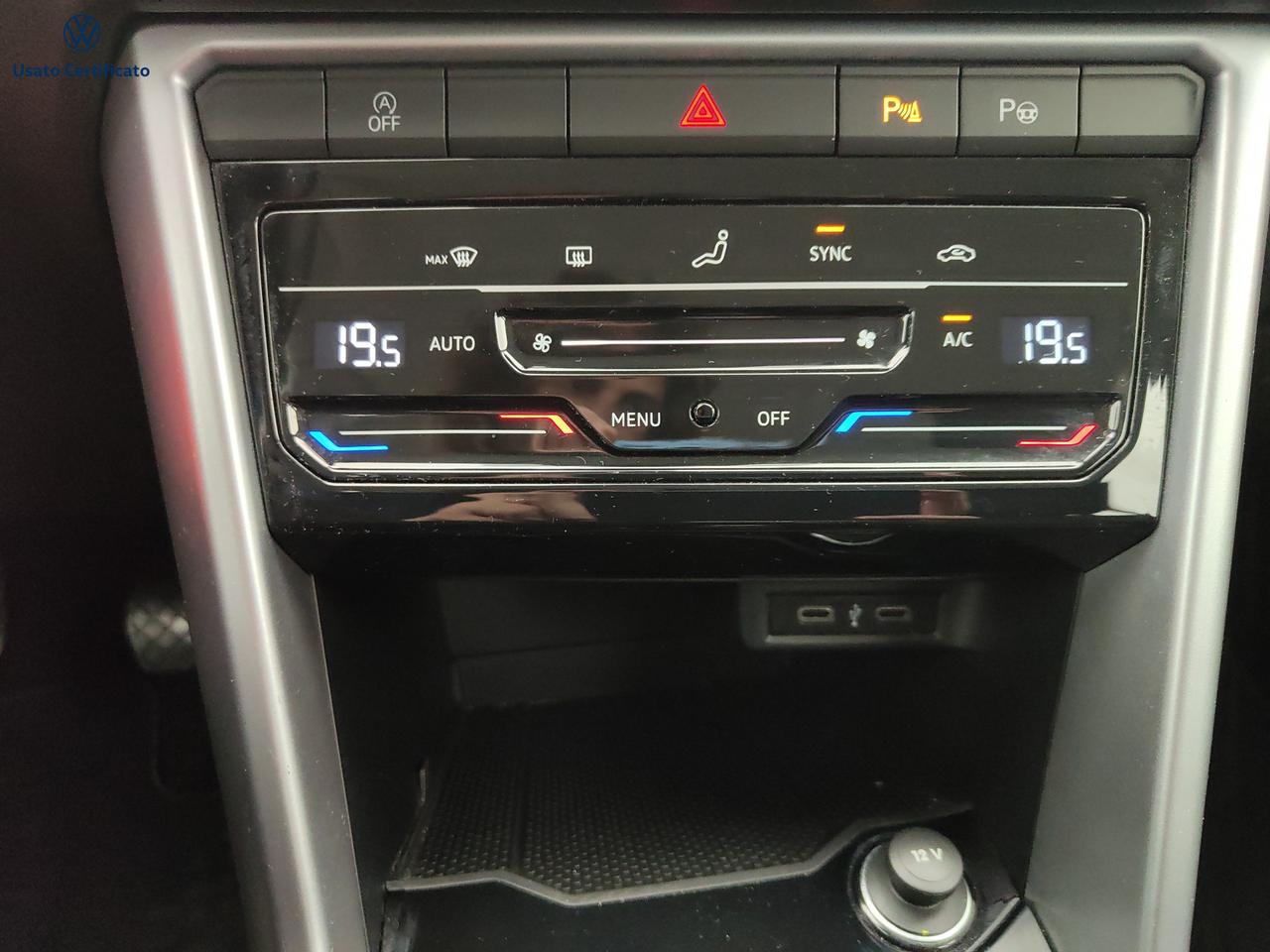 VOLKSWAGEN T-Roc - T-Roc 1.0 TSI Life