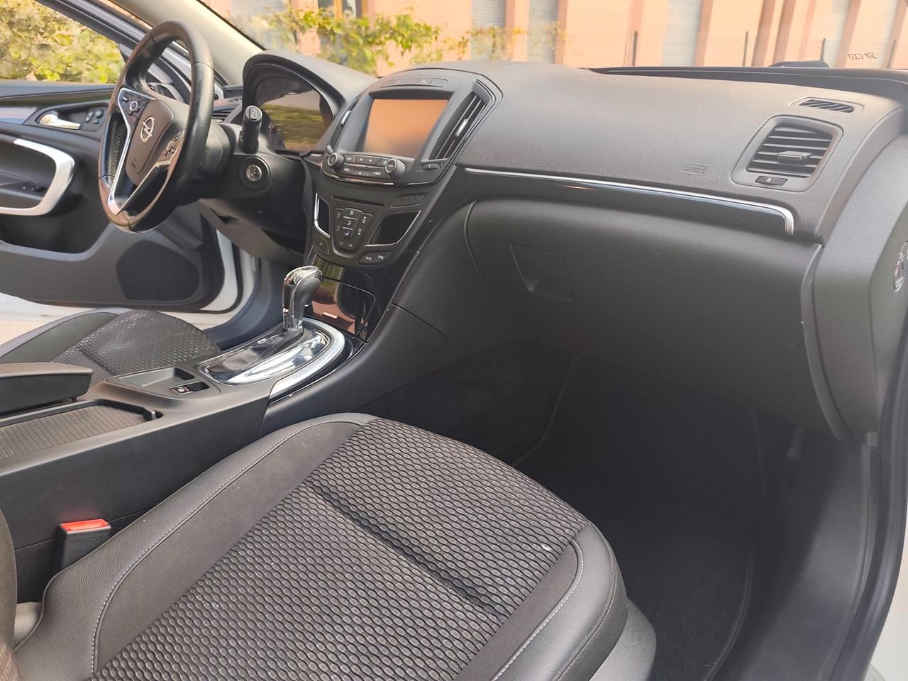 Opel Insignia 1.6 CDTI euro 6b Sports Tourer automatic