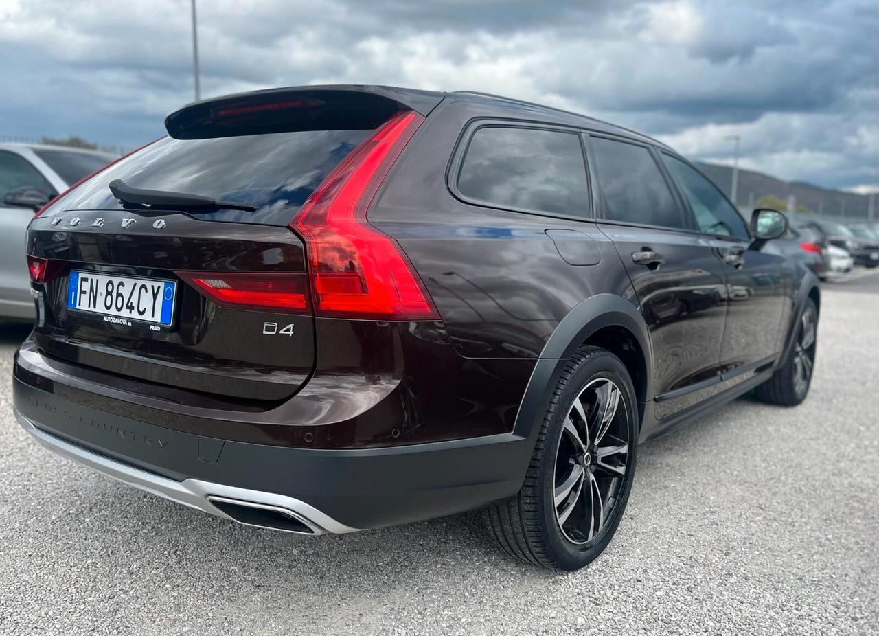 Volvo V90 Cross Country V90 Cross Country D4 AWD