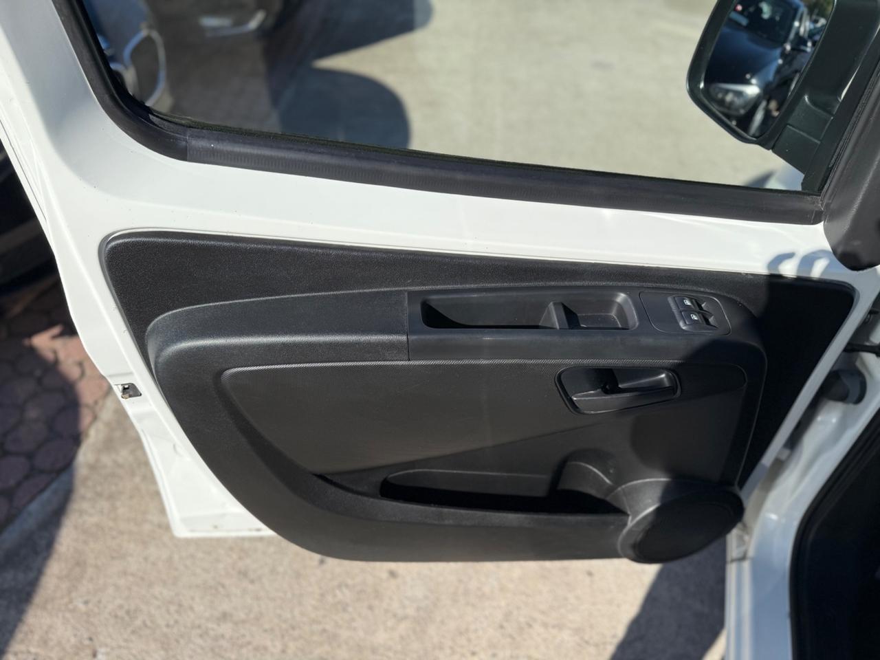 Fiat Fiorino 1.3 MJT 80CV Cargo KM CERTIF