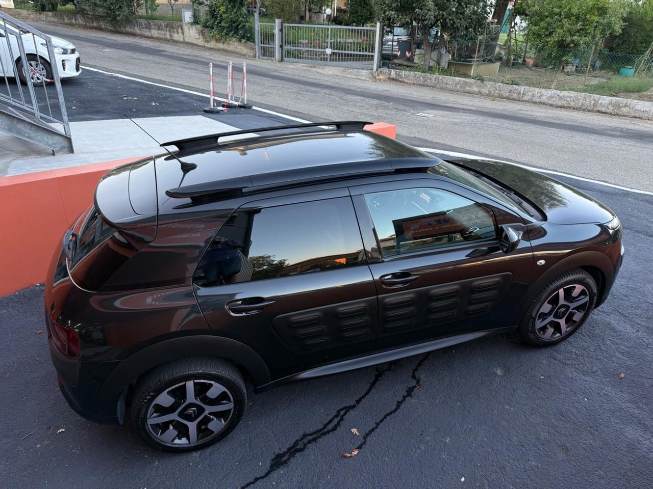 Citroen C4 Cactus BlueHDi 100 S&S ETG6 Shine
