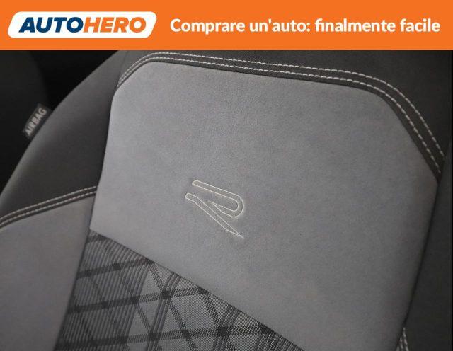 VOLKSWAGEN Taigo 1.0 TSI 110 CV R-Line