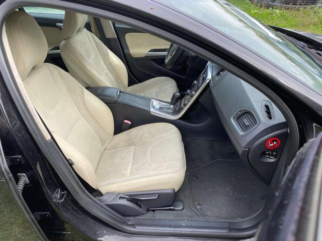 Volvo V60 2.0 d3 * Da Preparare * Momentum Geartronic * Auto