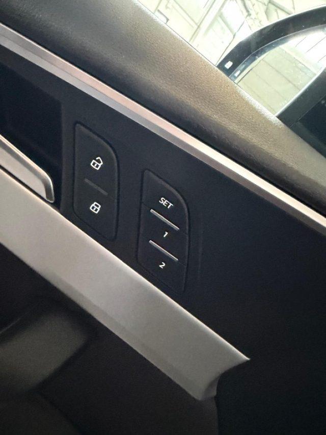 AUDI A4 Avant 2.0 TDI 150 CV S tronic