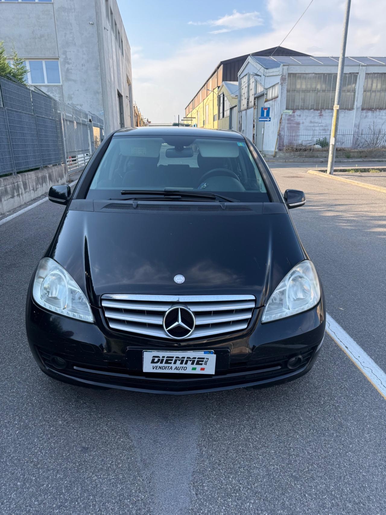 Mercedes-benz A 150 Classic Basic