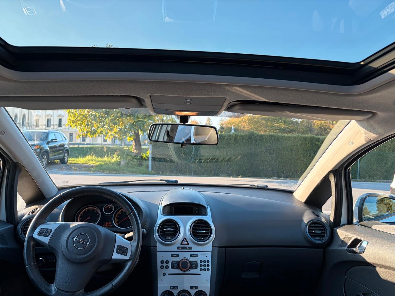 Opel Corsa 1.2 5 porte Elective