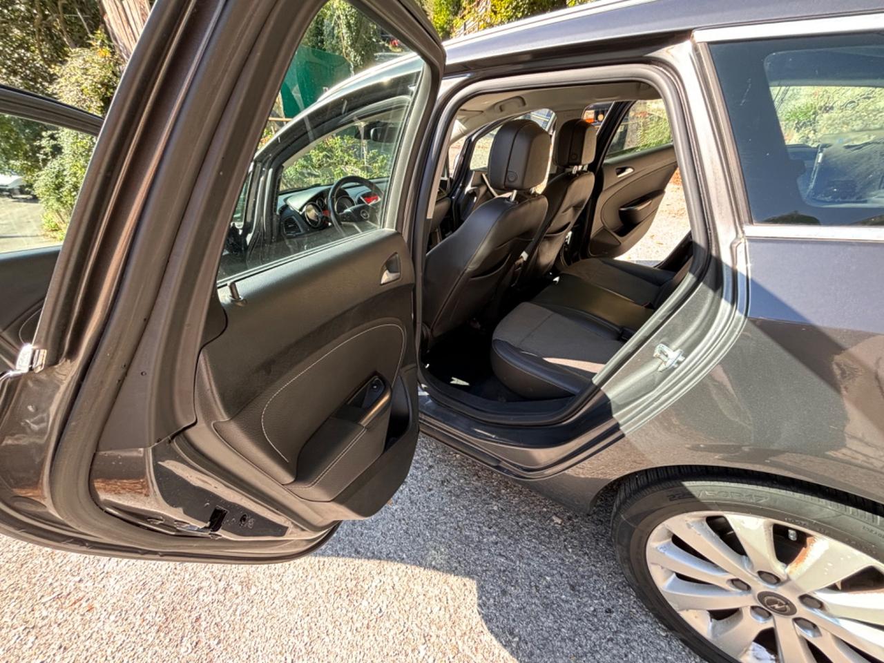 Opel Astra 1.7 CDTI 125CV Sports Tourer Cosmo