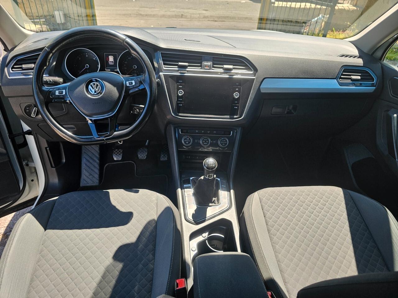 Volkswagen Tiguan 1.6 TDI SCR Business BlueMotion Technology