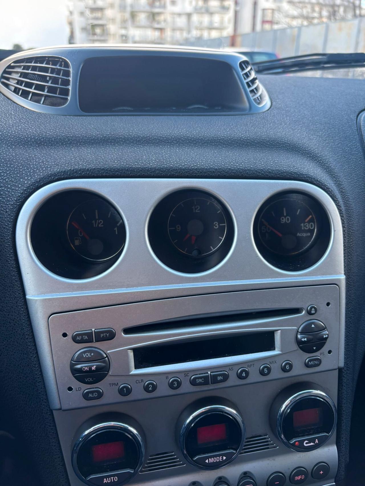 Alfa Romeo 156 1.9 JTD 16V Sportwagon T.I.