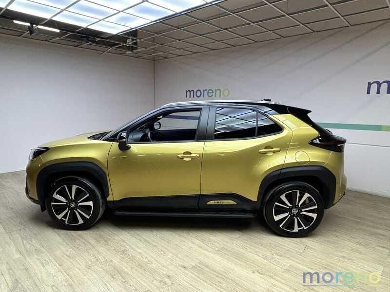 Toyota Yaris Cross 1.5h Premiere awd-i 116cv e-cvt