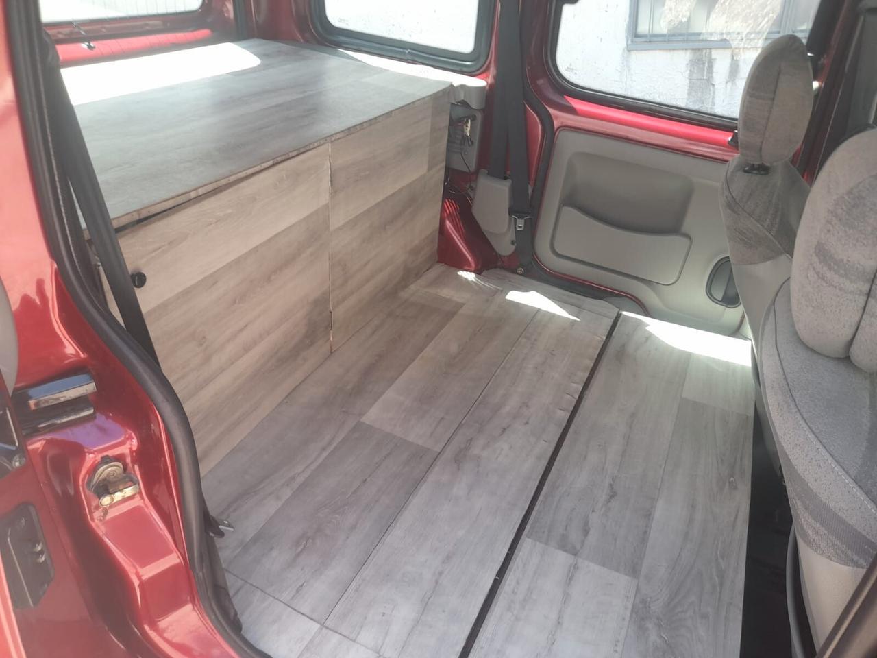 Renault Kangoo 1.5cc diesel (PRIVATO)-2004