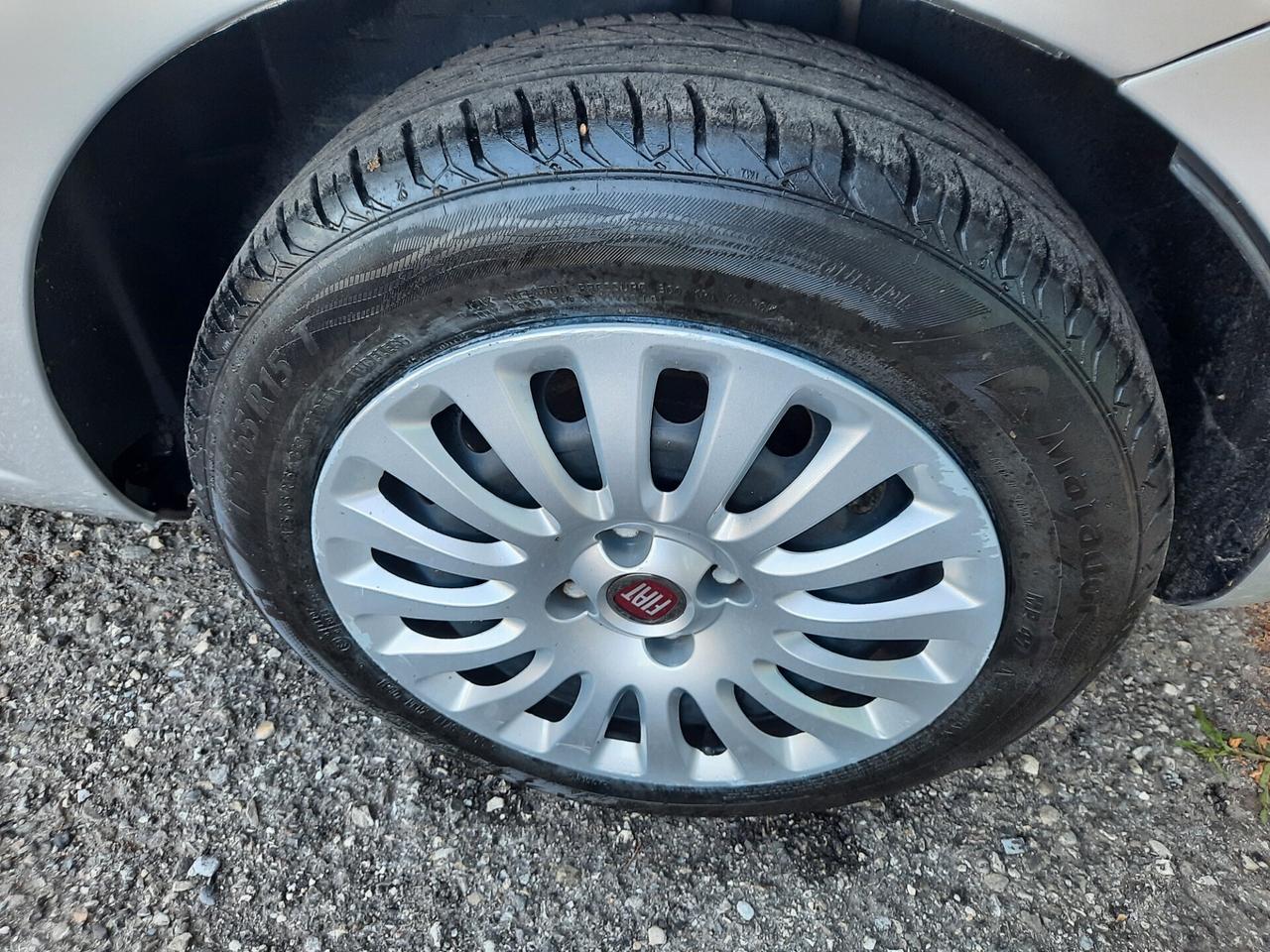 Fiat Punto Evo Punto Evo 1.2 5 porte OK NEOPATENTATI !!!!!