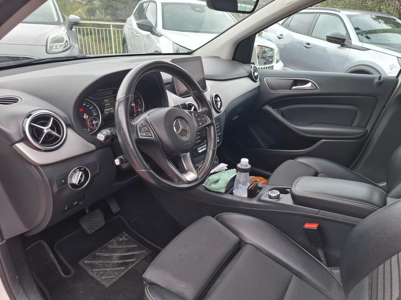 Mercedes-benz B 200 d Automatic Business