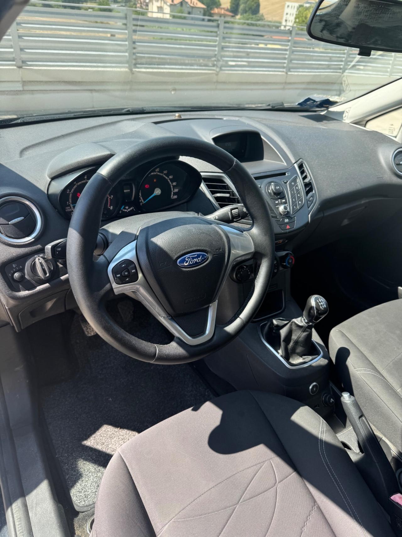 Ford Fiesta 1.4 5 porte Bz.- GPL