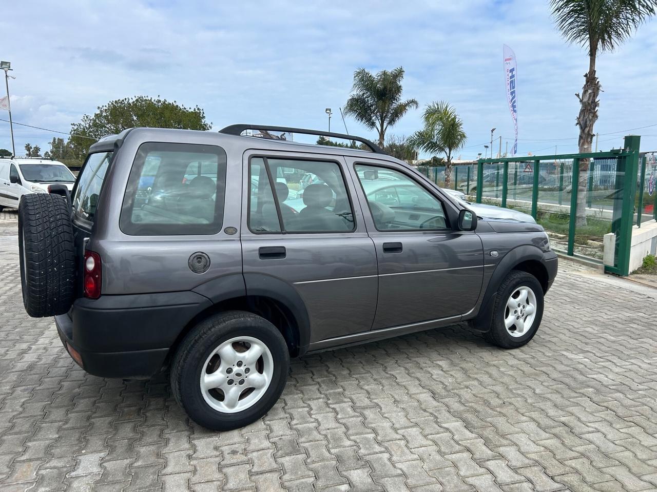 Land Rover Freelander 2.0 Td4 16V cat 3p. Hardback