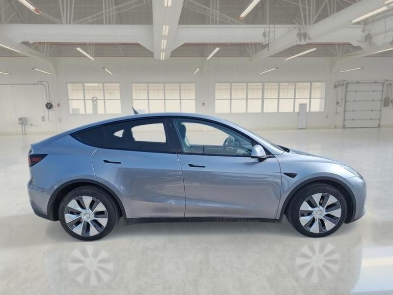 TESLA MODEL Y 75 KWH DUAL MOTOR LONG RANGE 4WD AUT. SUV