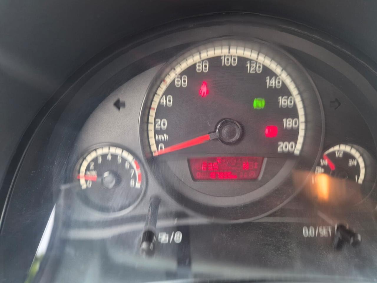 Volkswagen up! 1.0 75 CV 5p. high up!