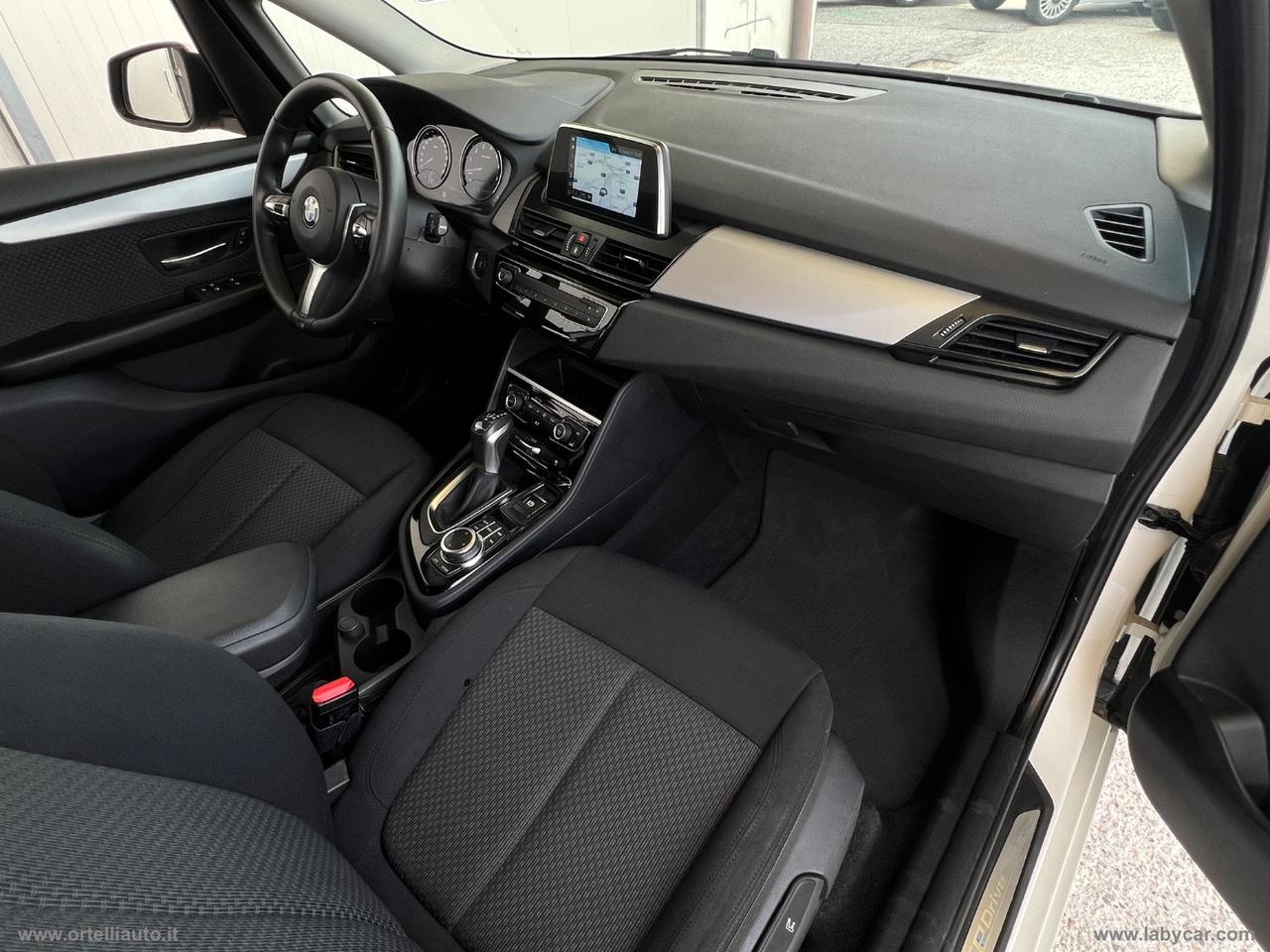 BMW 225xe Active Tourer iPerf.Advantage aut.