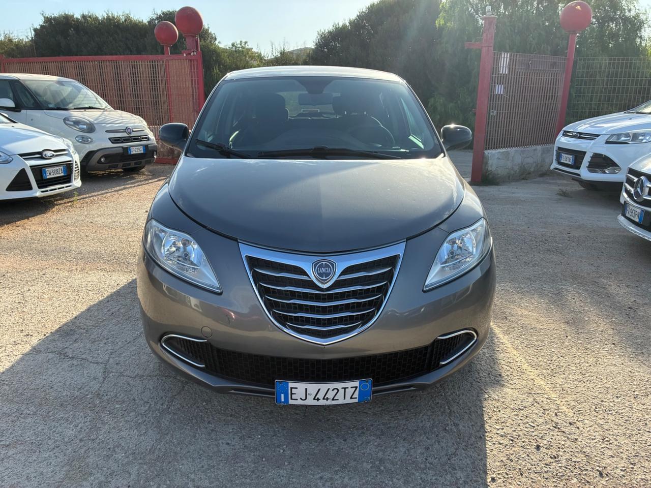 Lancia Ypsilon 1.2 69 CV Platinum