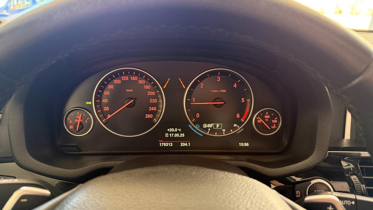 Bmw X3 xDrive20d xLine Strafull