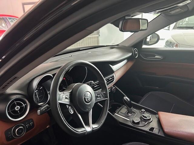 Alfa Romeo Giulia 2.2 Turbodiesel 180 CV Super