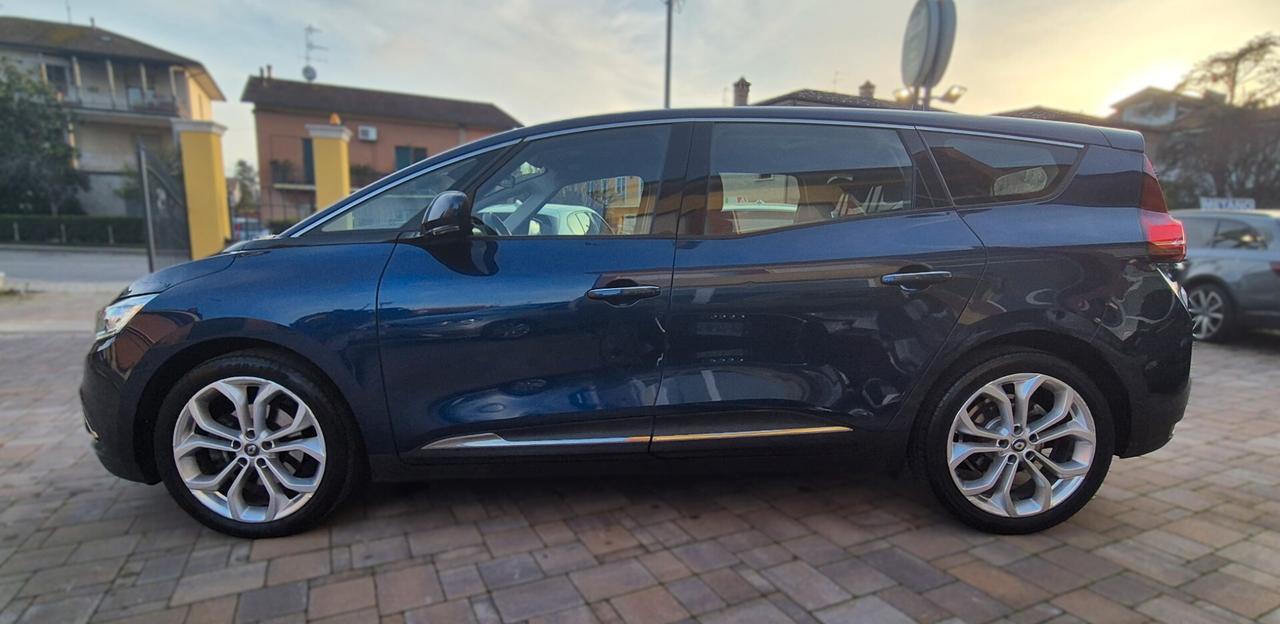 Renault Grand Scenic Blue dCi 120 CV EDC Business