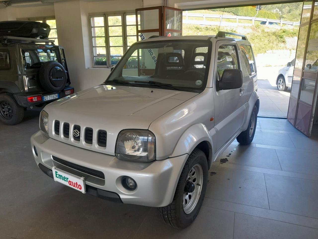 Suzuki Jimny 1.3i 16V cat 4WD JLX