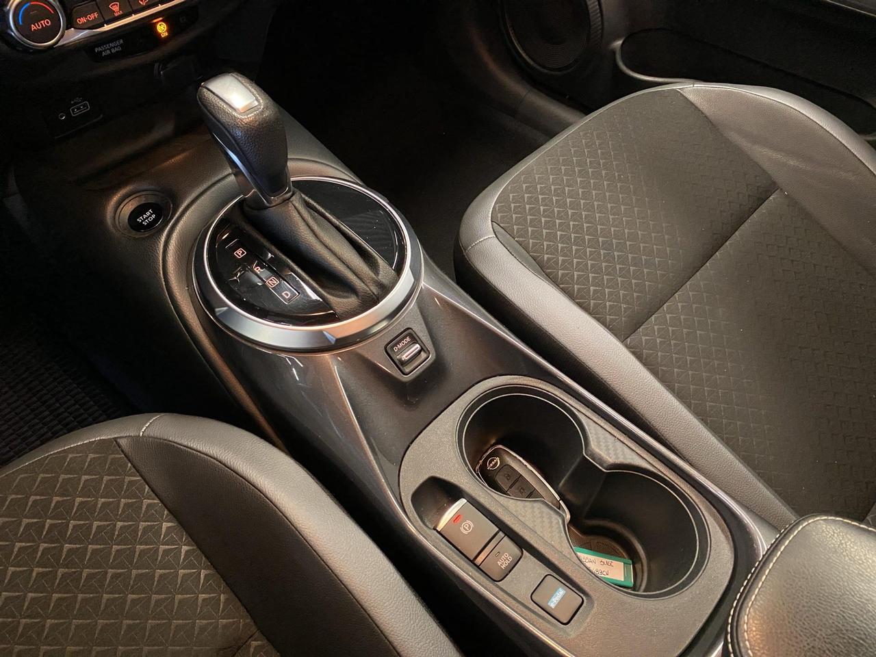 Nissan Juke 1.6 hev N-Connecta