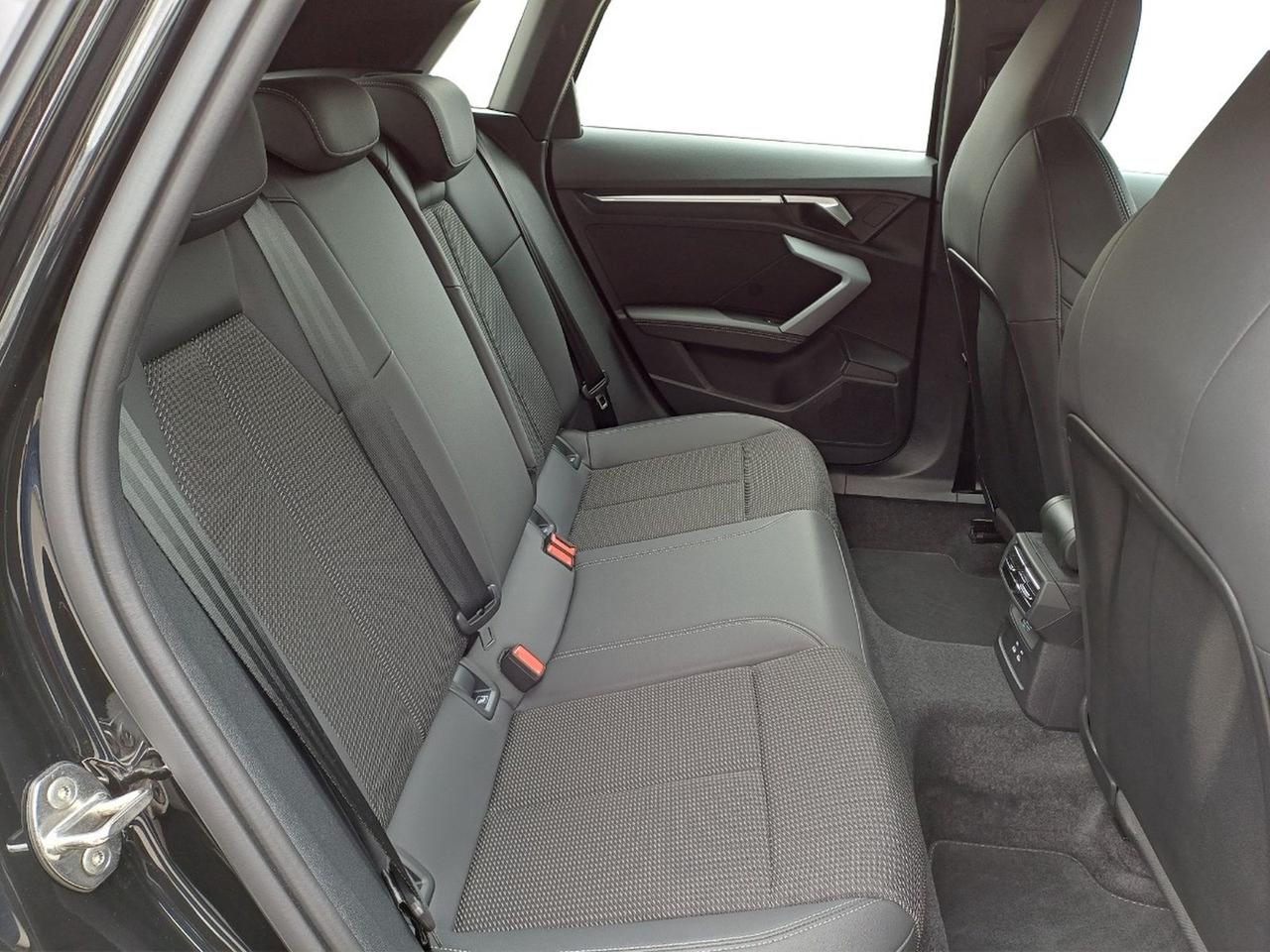 Audi A3 sportback 30 2.0 tdi s line edition