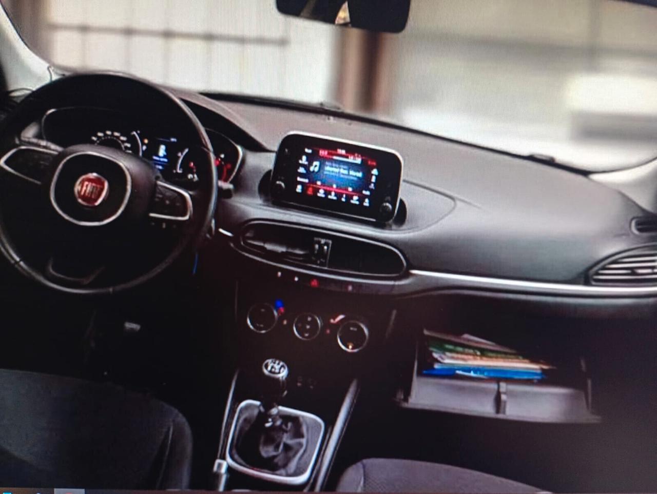 Fiat Tipo 1.6 Mjt S&S 5 porte Business
