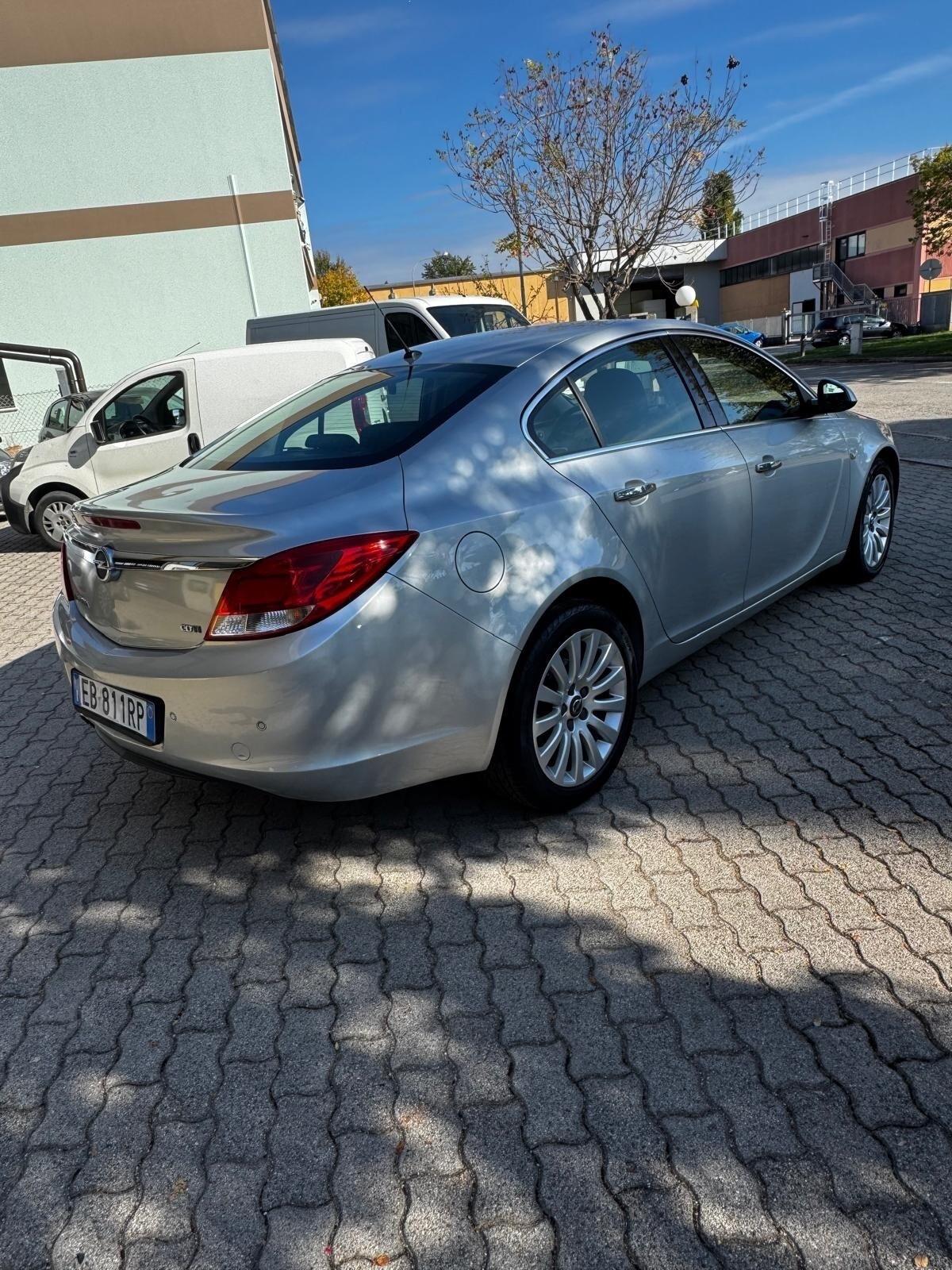 Opel Insignia 2.0 CDTI 160CV ecoFLEX 4 porte Cosmo