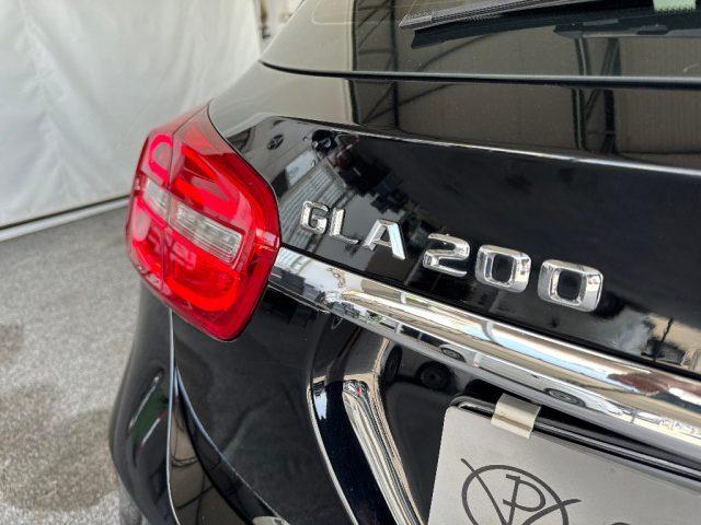 MERCEDES-BENZ GLA 200 CDI Automatic Premium
