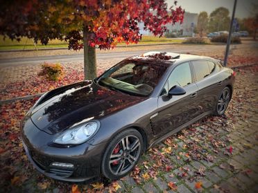 Porsche Panamera 3.0 Diesel PLATINUM