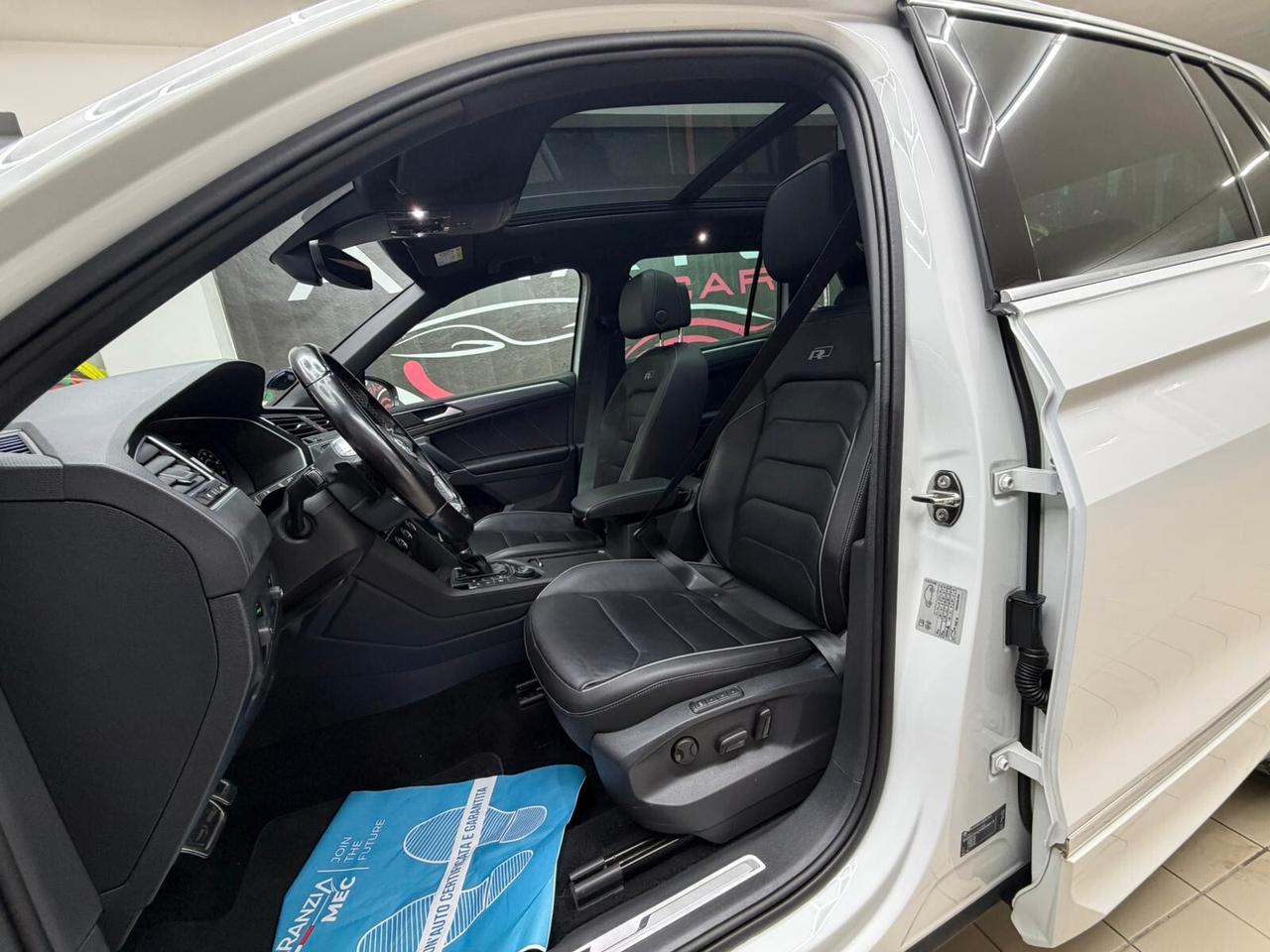 Volkswagen Tiguan 2.0 BiTDI SCR DSG 4MOTION Advanced R-Line BMT