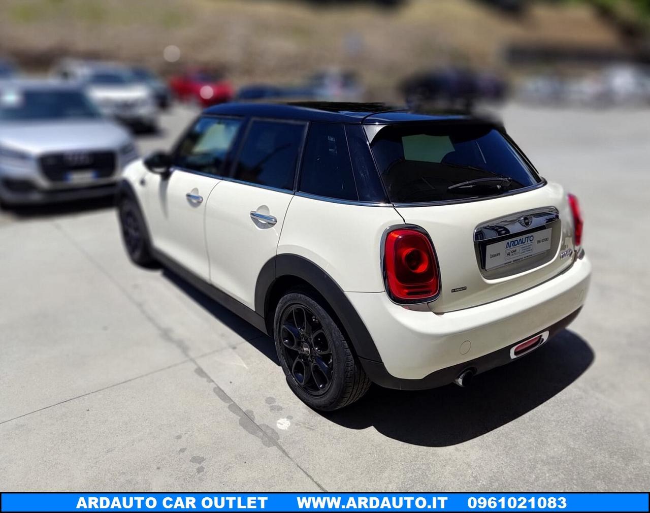 Mini Cooper D 1.5 XL 5 porte