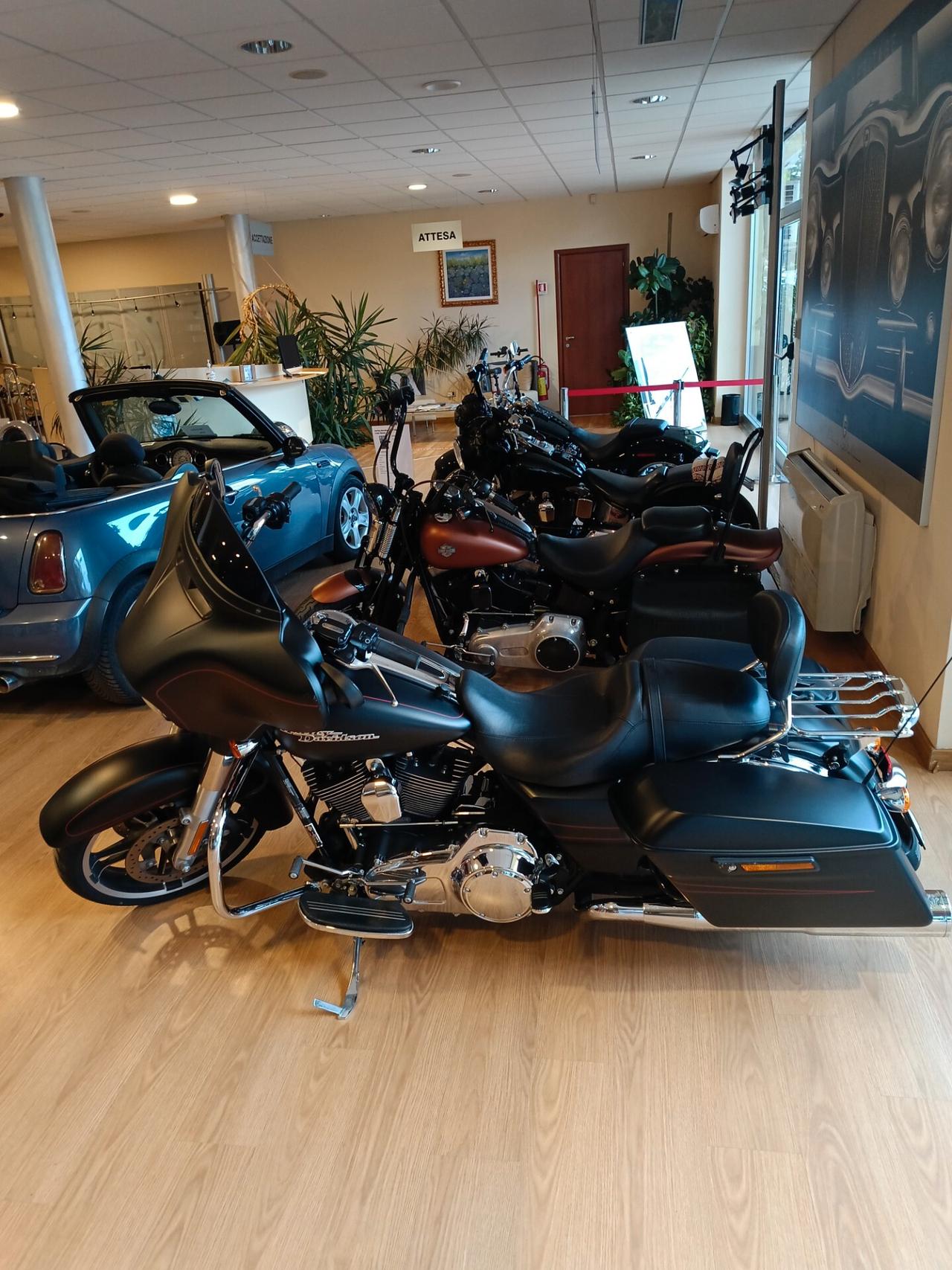 Harley-davidson FLHX Street Glide FLHXS