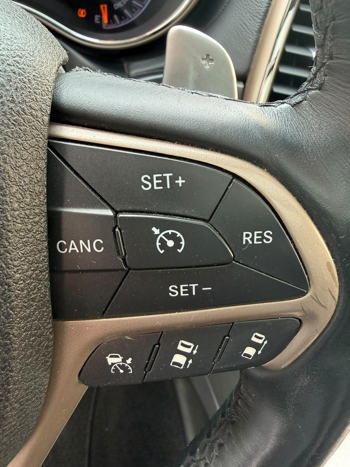 JEEP GRAND CHEROKEE 3.0 CRD MJT 4X4 SUMMIT