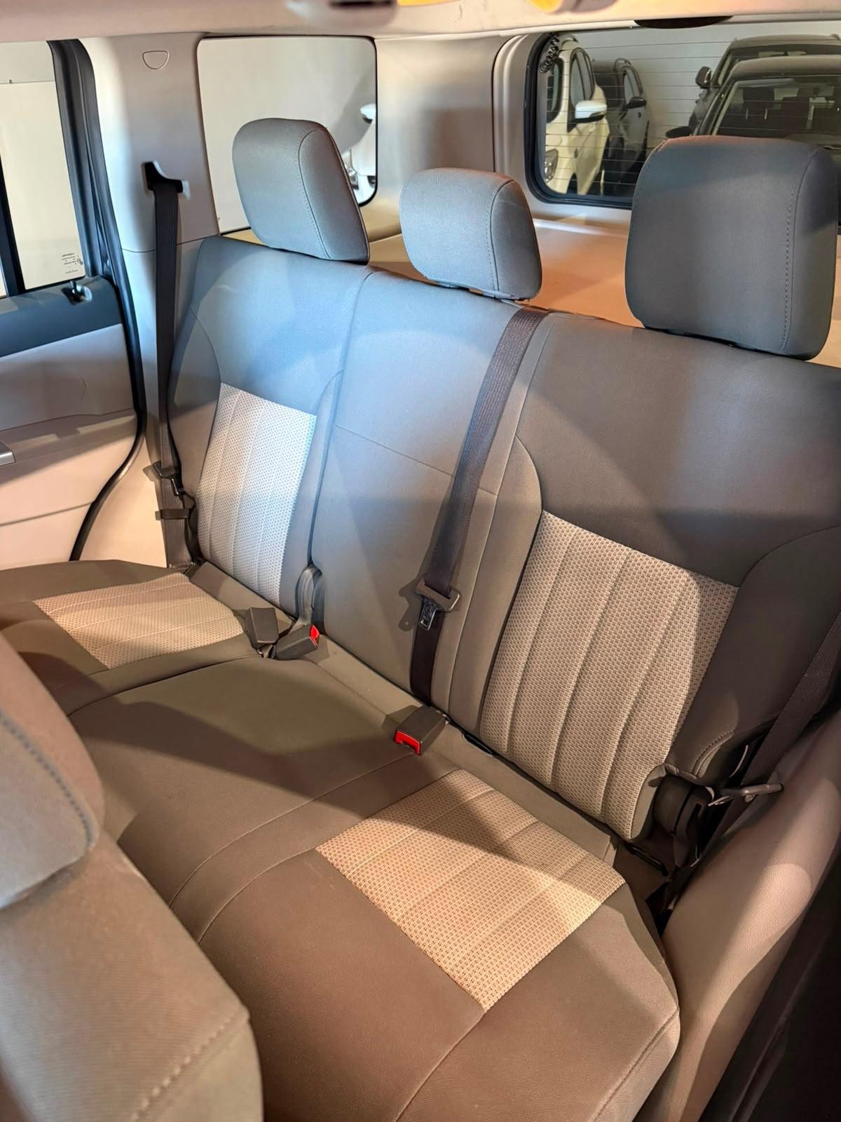 Jeep Cherokee 2.8 -4x4 -AUTOMATICA